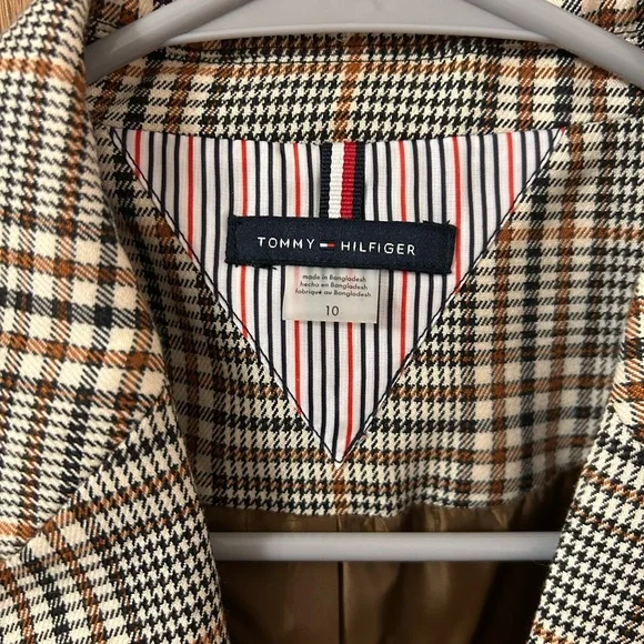 Tommy Hilfiger Plaid Blazer with Brown Accents Women’s Size 10 NWOT - Picture 4 of 8
